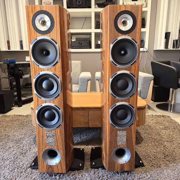 Triangle Magellan Cello Golden oak