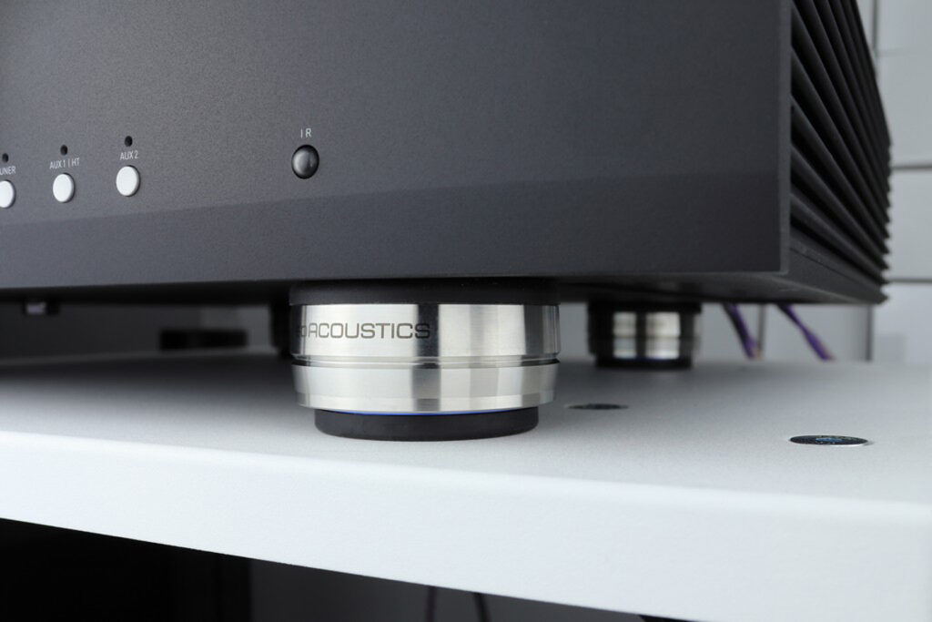 Isoacoustics 