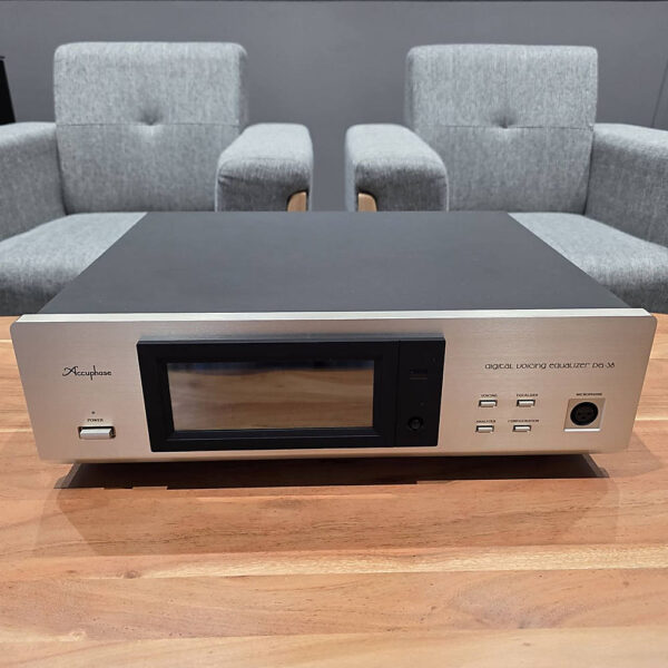 Accuphase DG38 - Avant